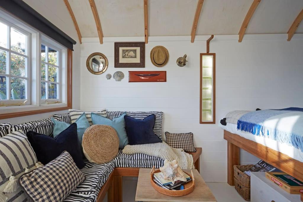 Holiday home The - A Romantic Seaside Getaway And Garden Ryde (Isle of Wight)